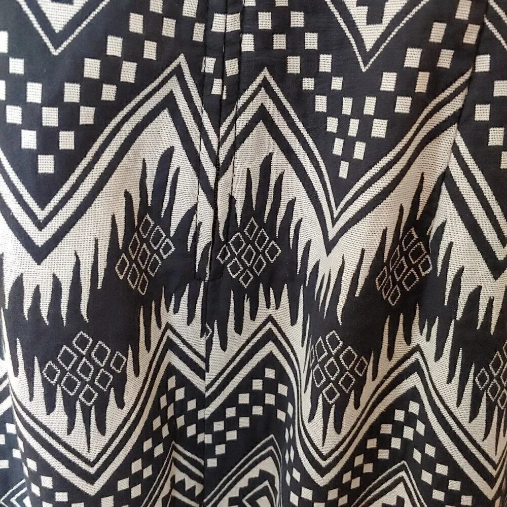 J. Crew Black & White Ikat Lined Pencil Sheath Dress Women' size 2 NEW